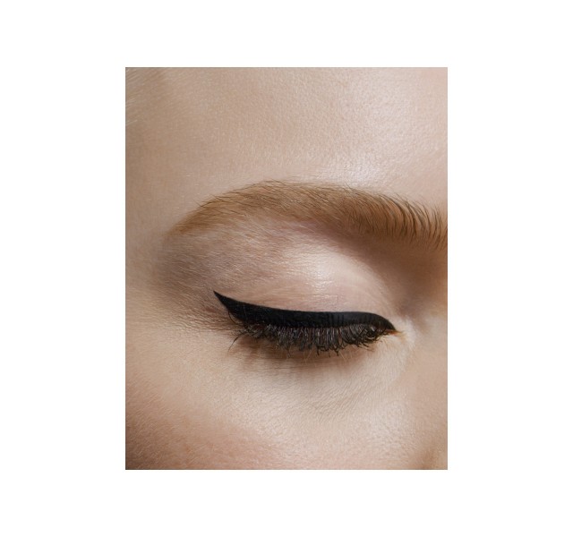 خط چشم مشکی لورال L'Oréal Matte Signature Eyeliner